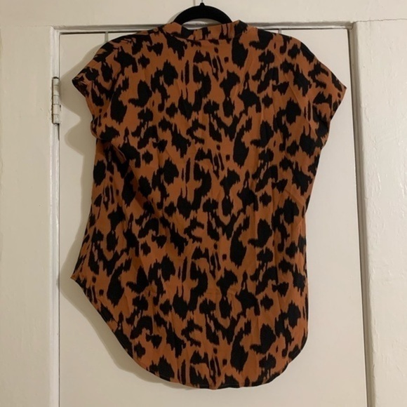 Orange and black loose top size XS - Picture 2 of 7